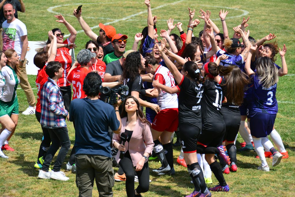Kizlar Sahada team celebrates in Istanbul Turkey
